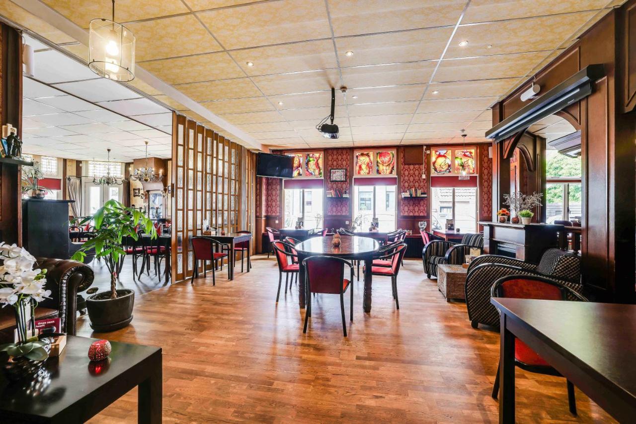 Hotel Restaurant 'T Heerenlogement 哈林亨 外观 照片